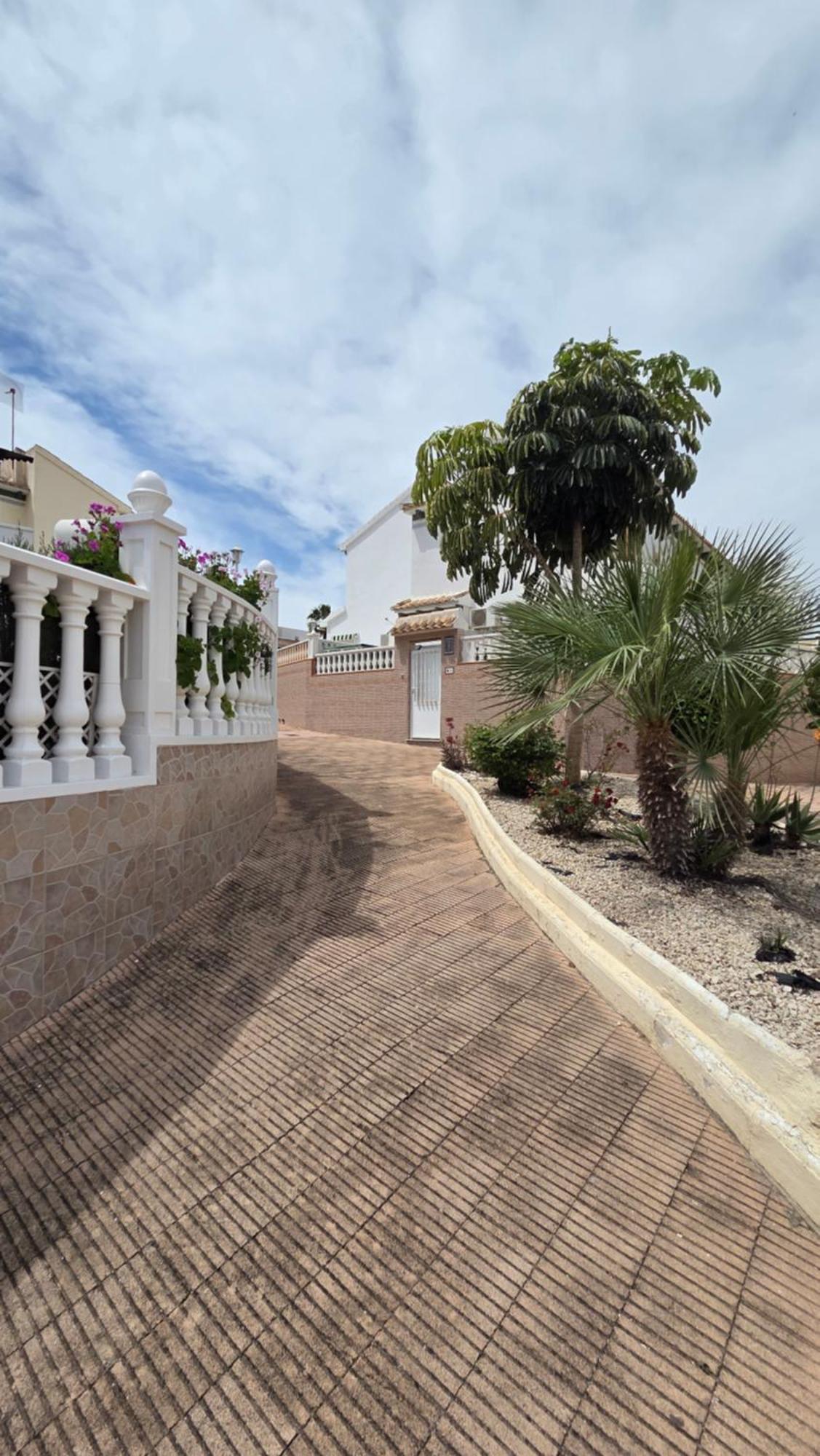 Villa Lenia Торевиеха Екстериор снимка